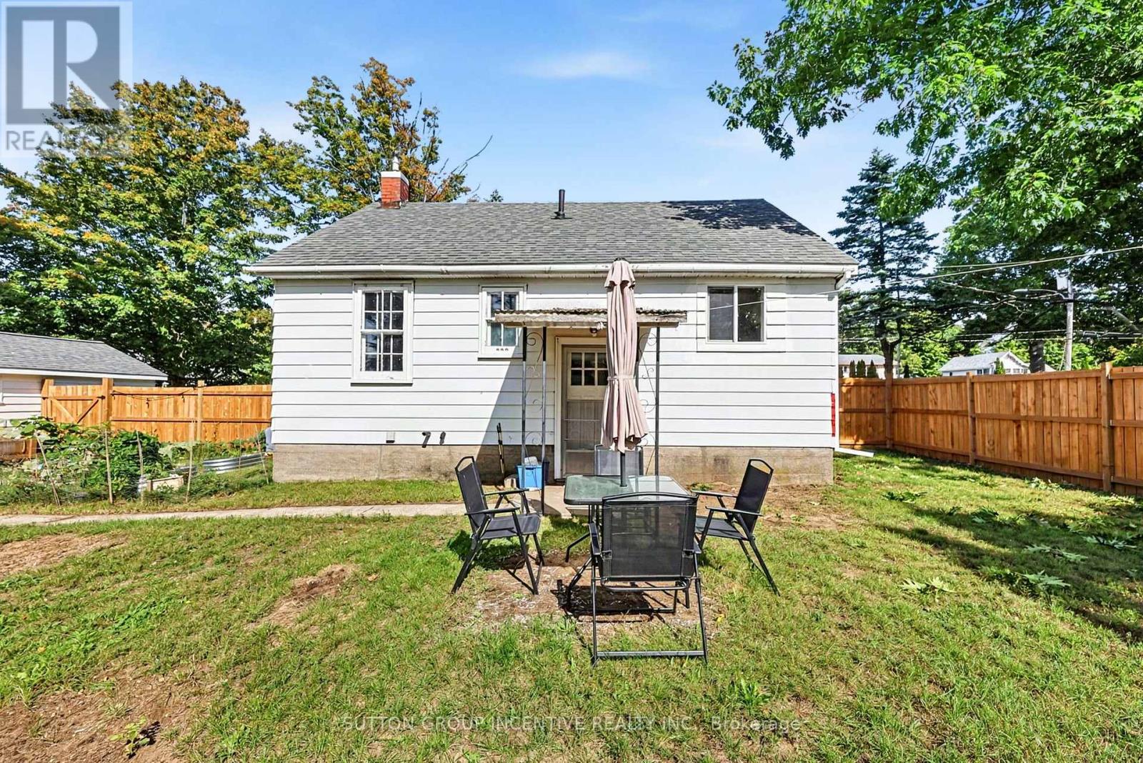 381 David Street E, Gravenhurst, Ontario  P1P 1L9 - Photo 26 - X13801414