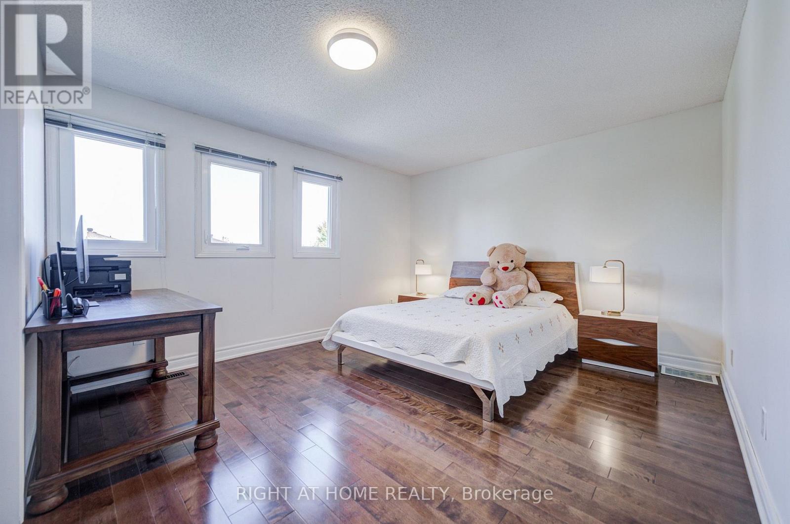 71 Bayhampton Crescent, Vaughan, Ontario  L4J 7H2 - Photo 23 - N13800962