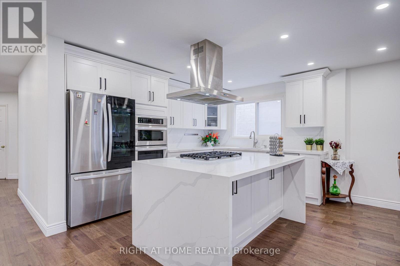 71 Bayhampton Crescent, Vaughan, Ontario  L4J 7H2 - Photo 12 - N13800962