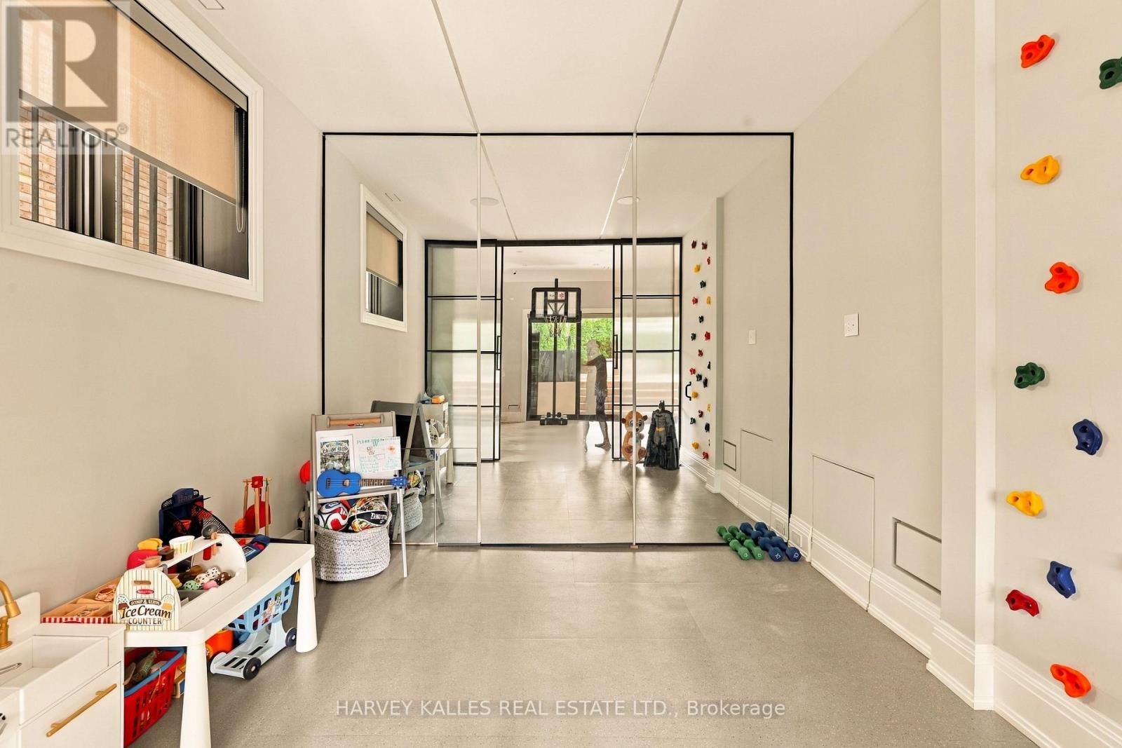 363 Bedford Park Avenue, Toronto, Ontario  M5M 1J9 - Photo 35 - C13795772