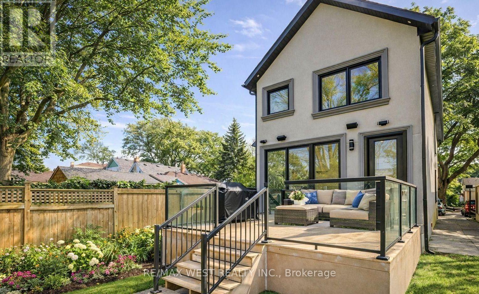 94 Lake Crescent, Toronto, Ontario  M8V 1W1 - Photo 19 - W13801480