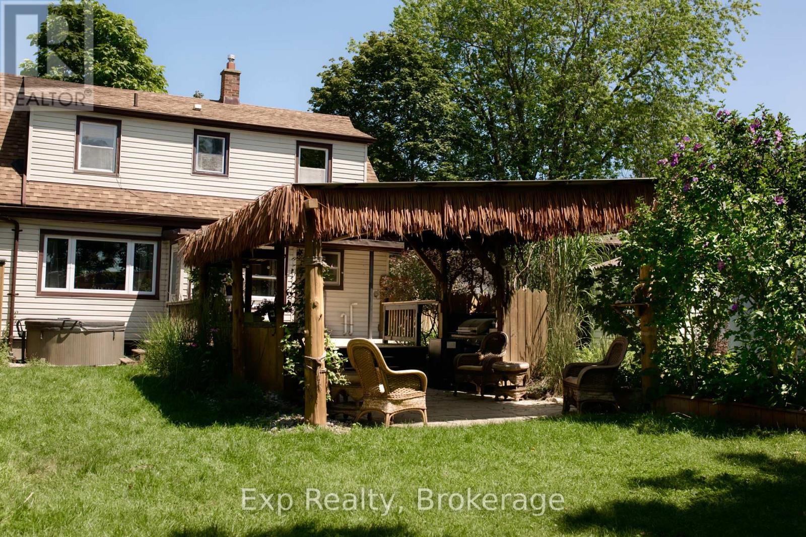 10 Valleyview Crescent, Belleville, Ontario  K8P 3G1 - Photo 3 - X13801638
