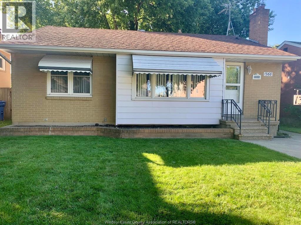 1368 MARLBOUROUGH BOULEVARD, Windsor, Ontario