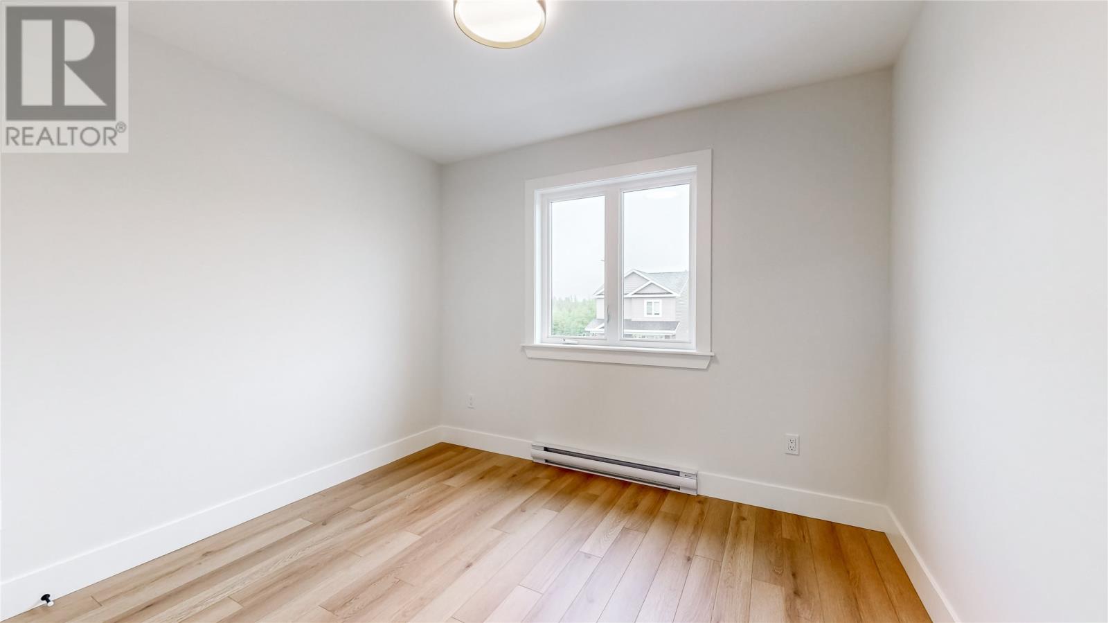 8 Walnut Street, St. John's — photo 23