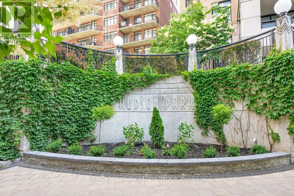 1113 - 235 Kent Street, Ottawa, Ontario  K2P 1Z9 - Photo 3 - X13801552