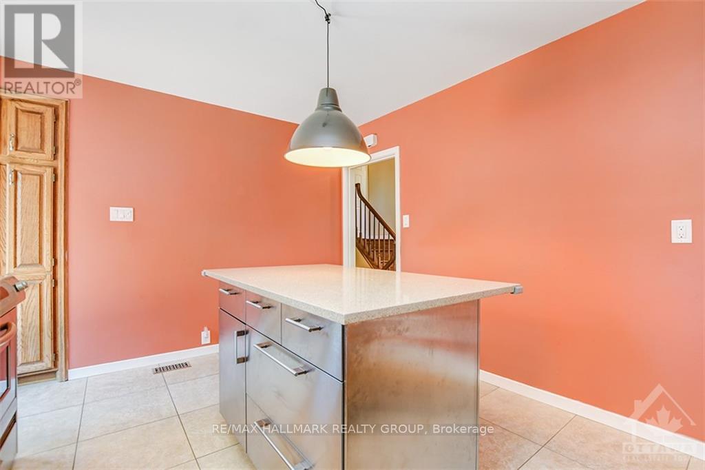 2678 Ulster Crescent, Ottawa, Ontario  K1V 8J6 - Photo 13 - X13801652