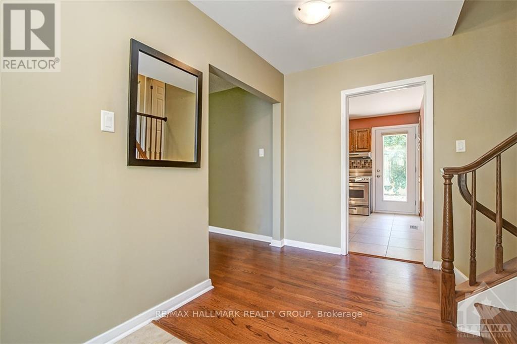 2678 Ulster Crescent, Ottawa, Ontario  K1V 8J6 - Photo 4 - X13801652
