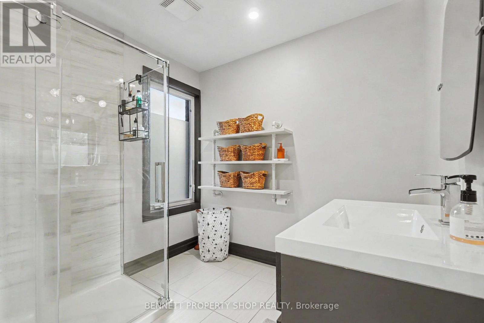 273 Arlington Avenue, Ottawa, Ontario  K1R 5T1 - Photo 12 - X13801658