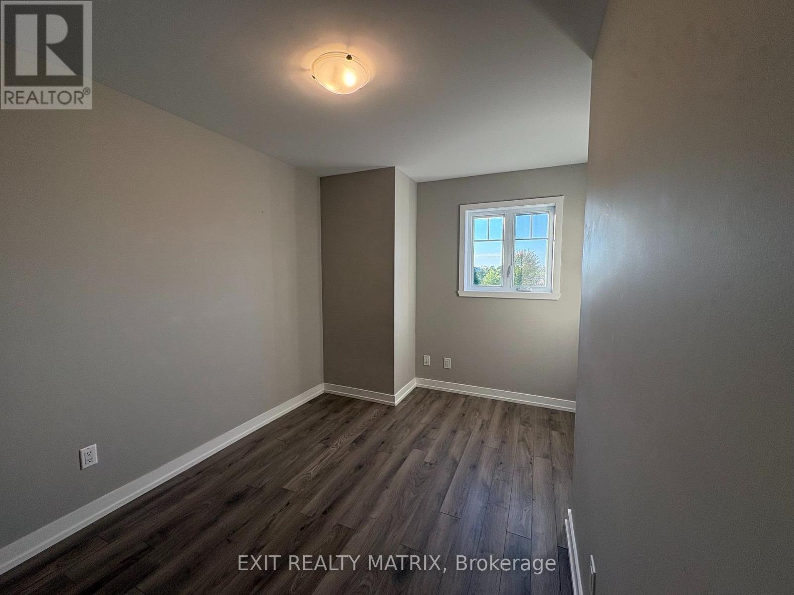 207 - 83 St Moritz Trail, Russell, Ontario  K0A 1W0 - Photo 15 - X13801678
