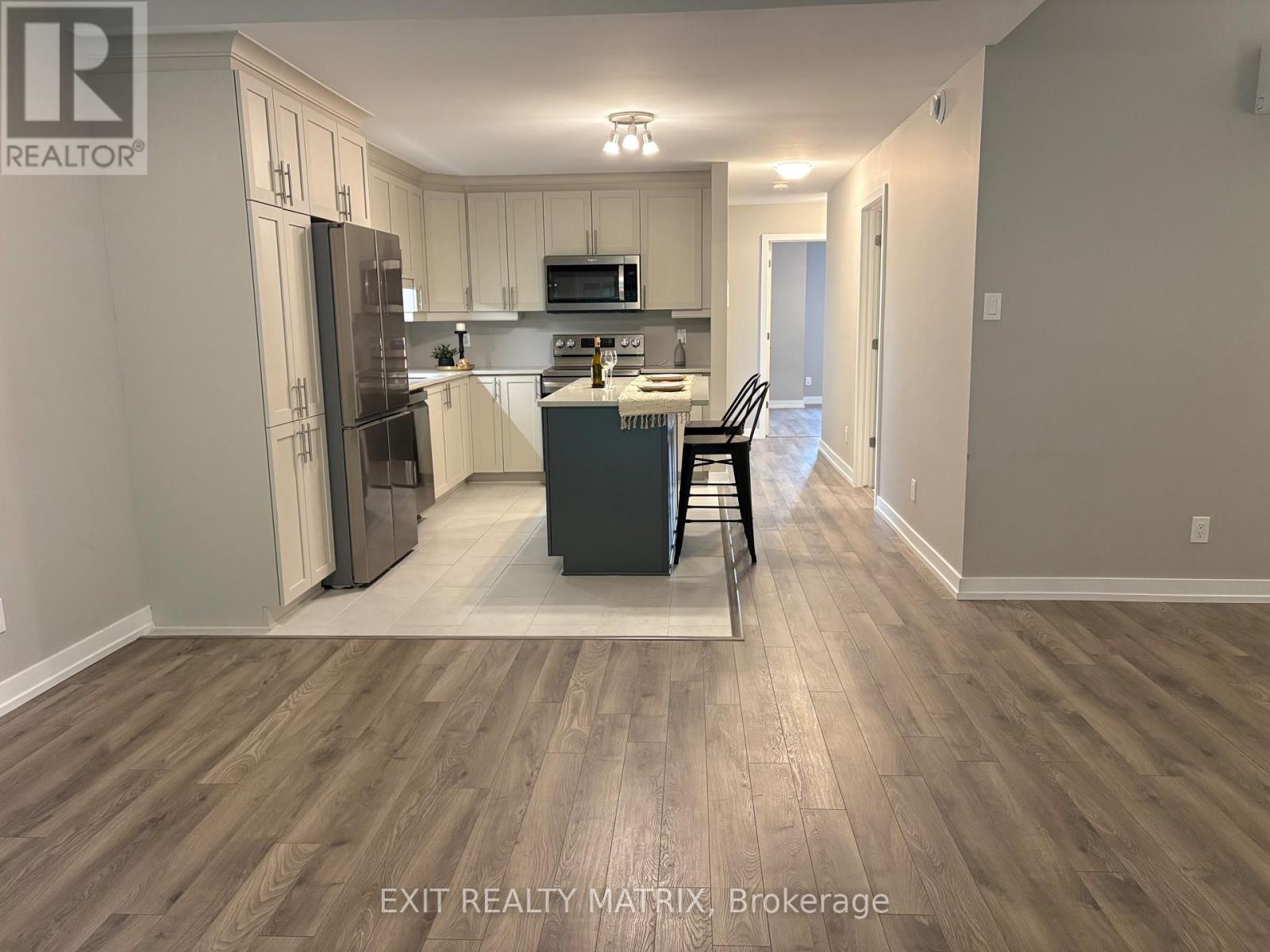 207 - 83 St Moritz Trail, Russell, Ontario  K0A 1W0 - Photo 3 - X13801678