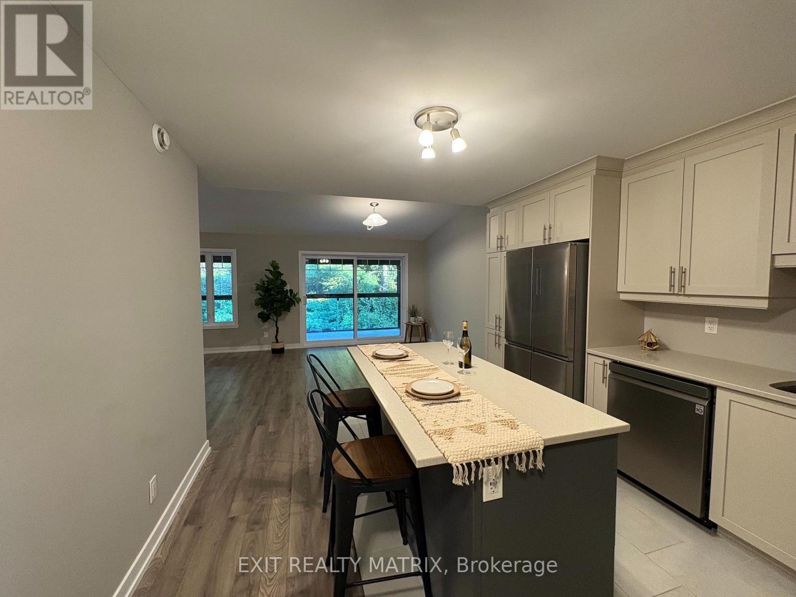 207 - 83 St Moritz Trail, Russell, Ontario  K0A 1W0 - Photo 7 - X13801678