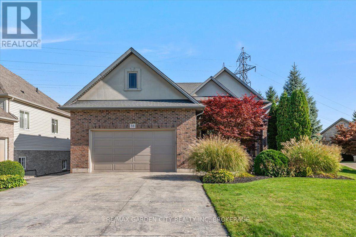 38 ADDISON DRIVE, St. Catharines, Ontario