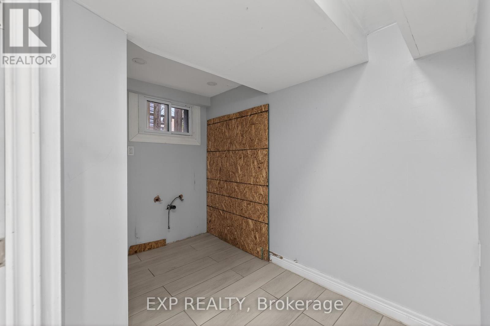 4576 Fourth Avenue, Niagara Falls, Ontario  L2E 4N6 - Photo 36 - X13801594