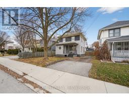 4576 FOURTH AVENUE, Niagara Falls, Ontario