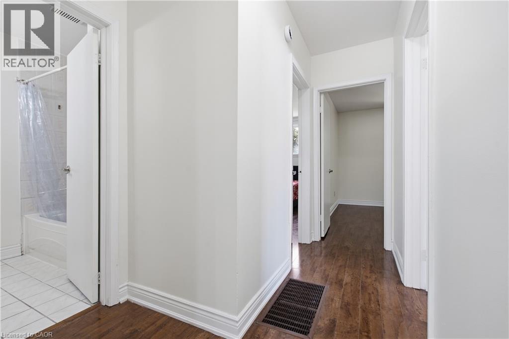 14 Avondale Boulevard, Brampton, Ontario  L6T 1H3 - Photo 15 - 40863849