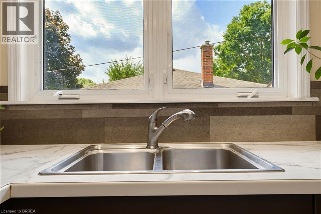 87 Ball Street, Paris, Ontario  N3L 1X7 - Photo 10 - 40864621