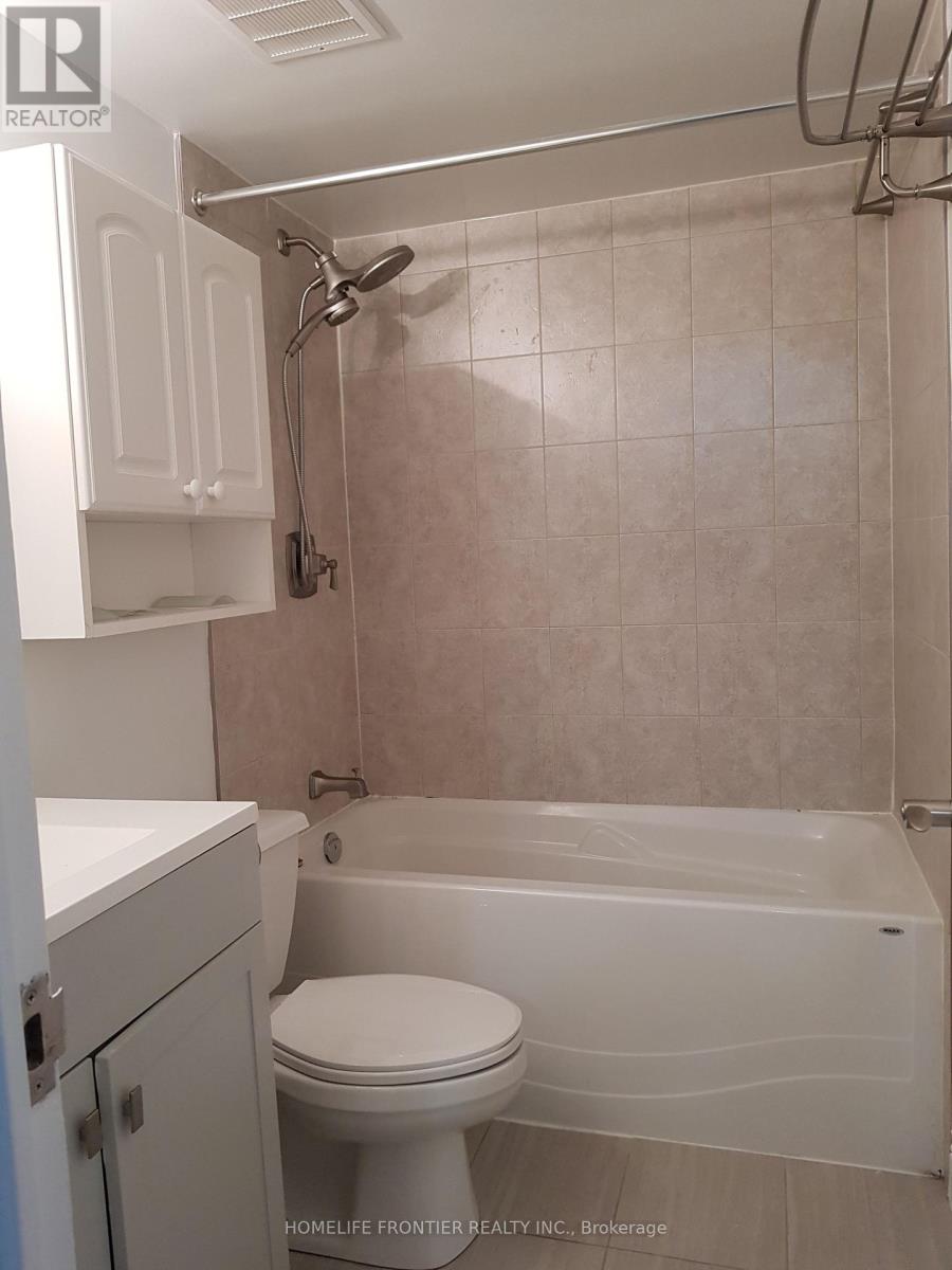 914 - 177 Linus Road, Toronto, Ontario  M2J 4S5 - Photo 10 - C13801518