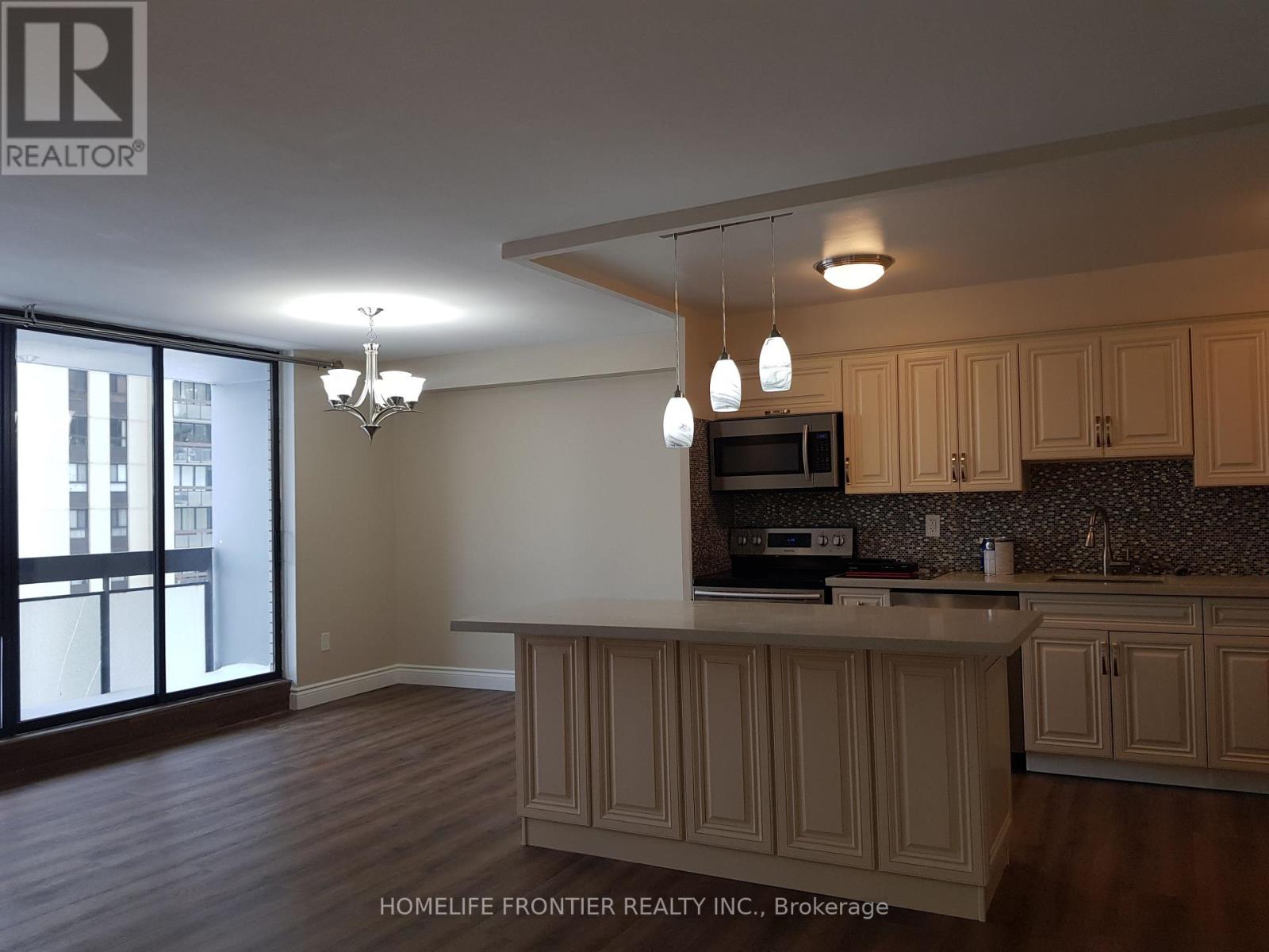914 - 177 Linus Road, Toronto, Ontario  M2J 4S5 - Photo 4 - C13801518
