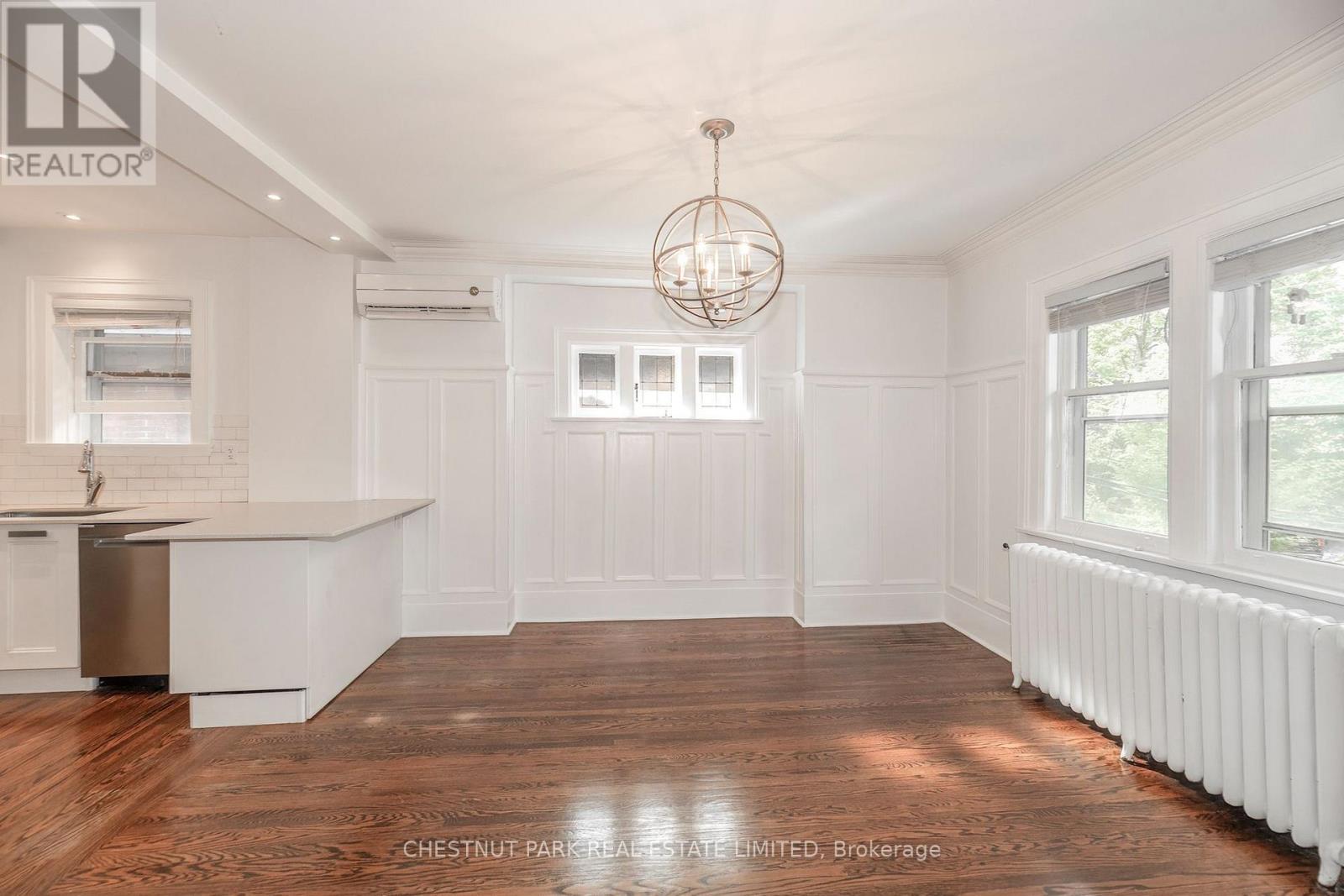 Upper - 11 Rose Park Crescent, Toronto, Ontario  M4T 1P8 - Photo 5 - C13801542