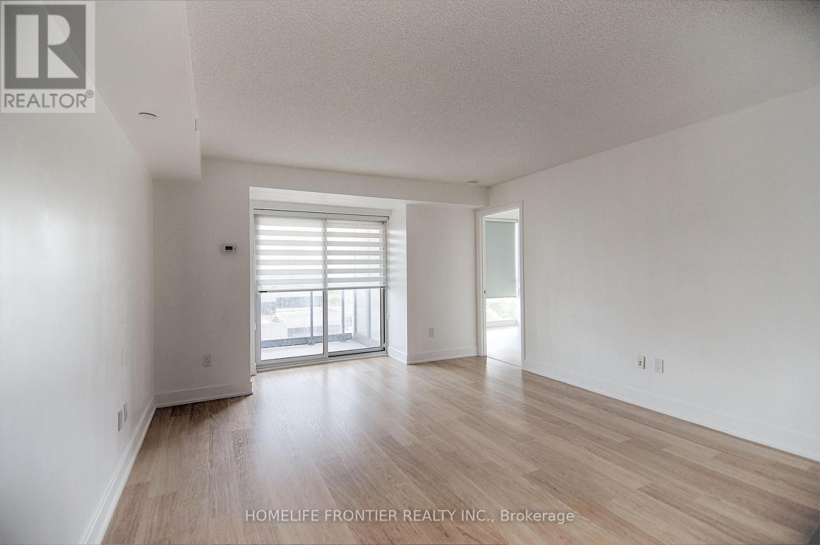 904 - 88 Sheppard Avenue E, Toronto, Ontario  M2N 6Y2 - Photo 3 - C13801688