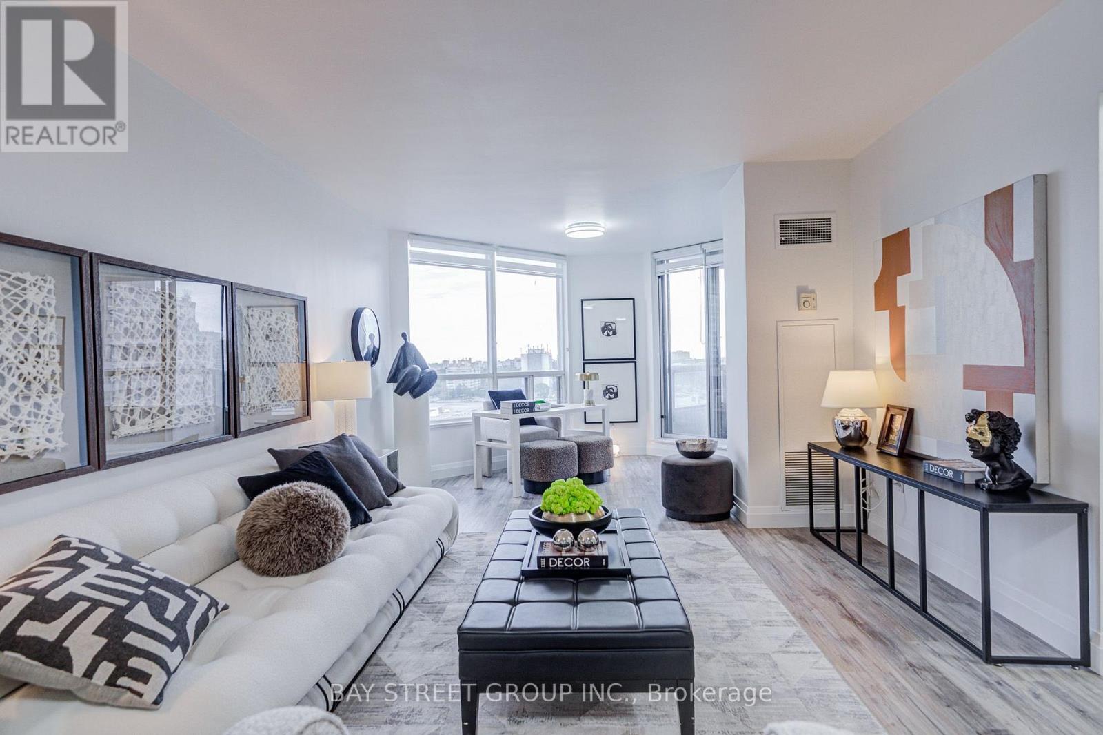 1201 - 168 Bonis Avenue, Toronto, Ontario  M1T 3V6 - Photo 3 - E13801614