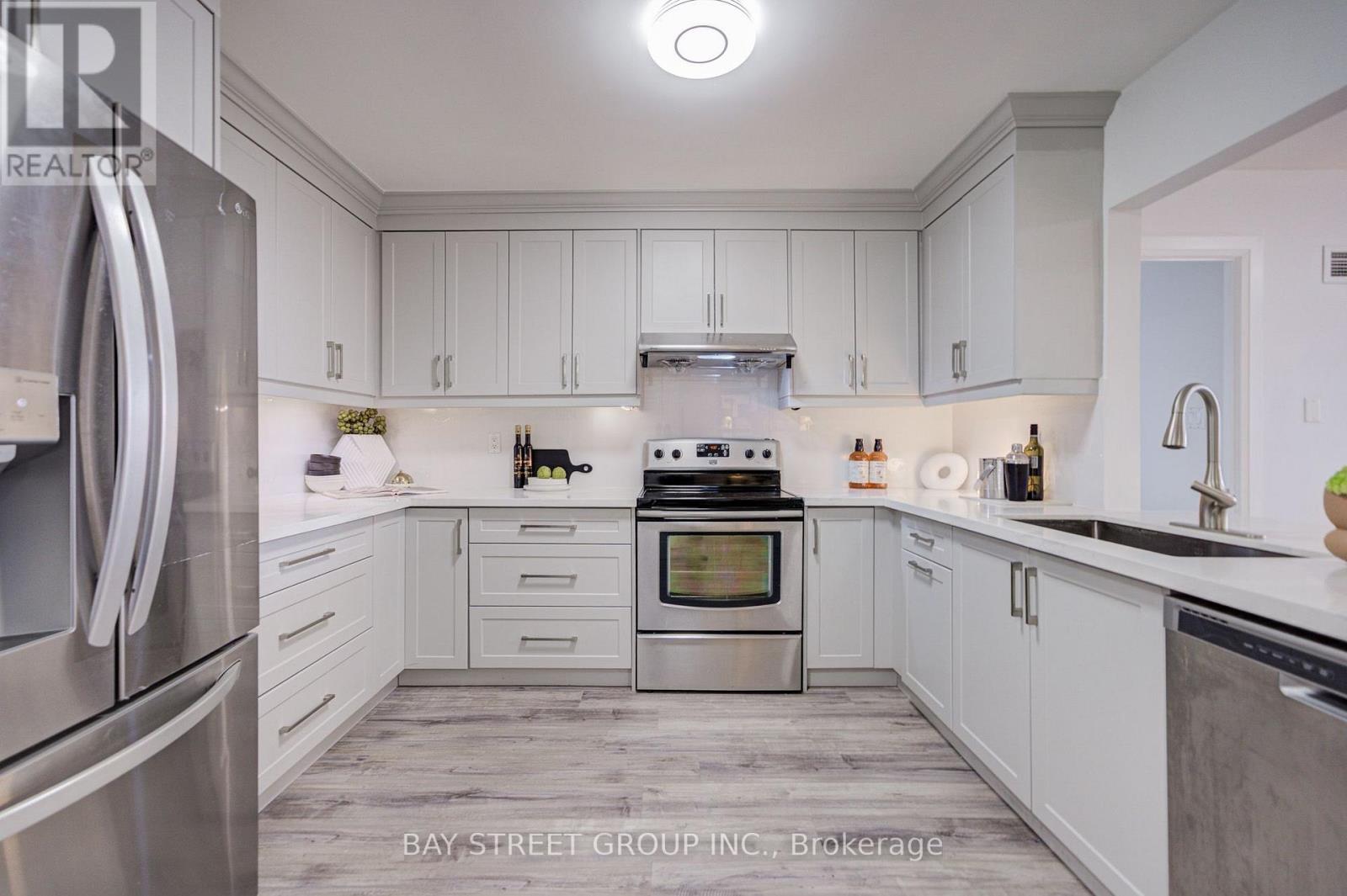 1201 - 168 Bonis Avenue, Toronto, Ontario  M1T 3V6 - Photo 9 - E13801614