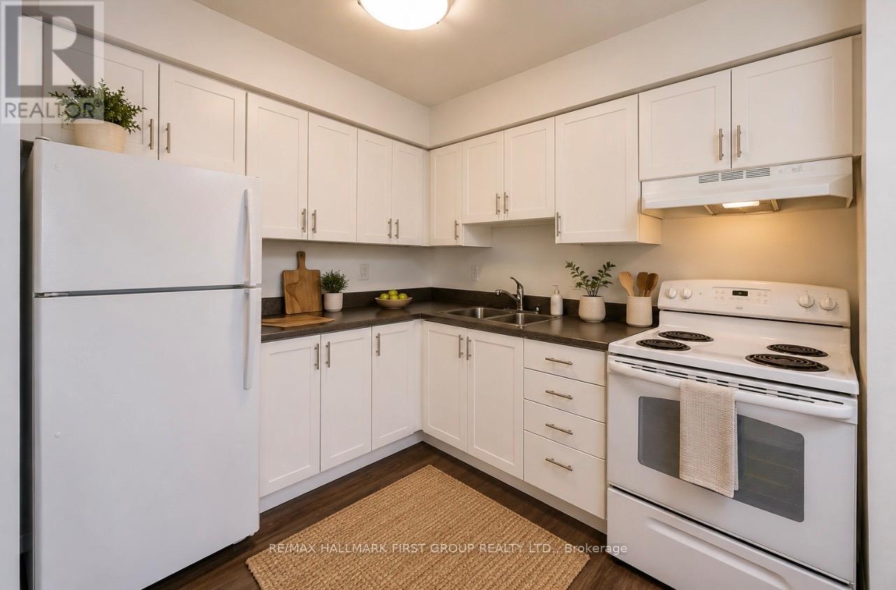 703 - 145 Liberty Street S, Clarington (Bowmanville), Ontario  L1C 4K5 - Photo 7 - E13801660