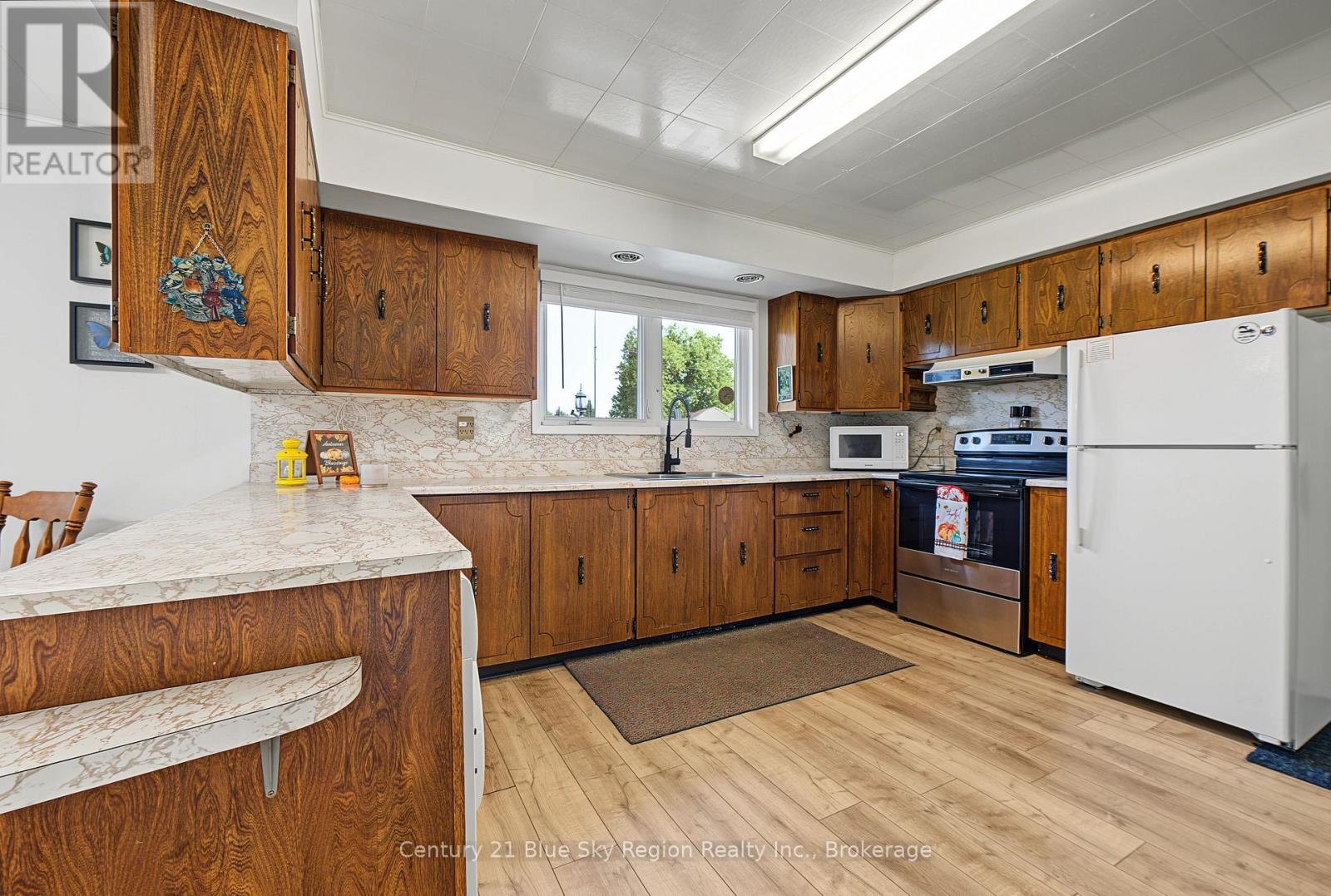 608 Drive-In Road, West Nipissing (Sturgeon Falls), Ontario  P2B 2R2 - Photo 2 - X13801540