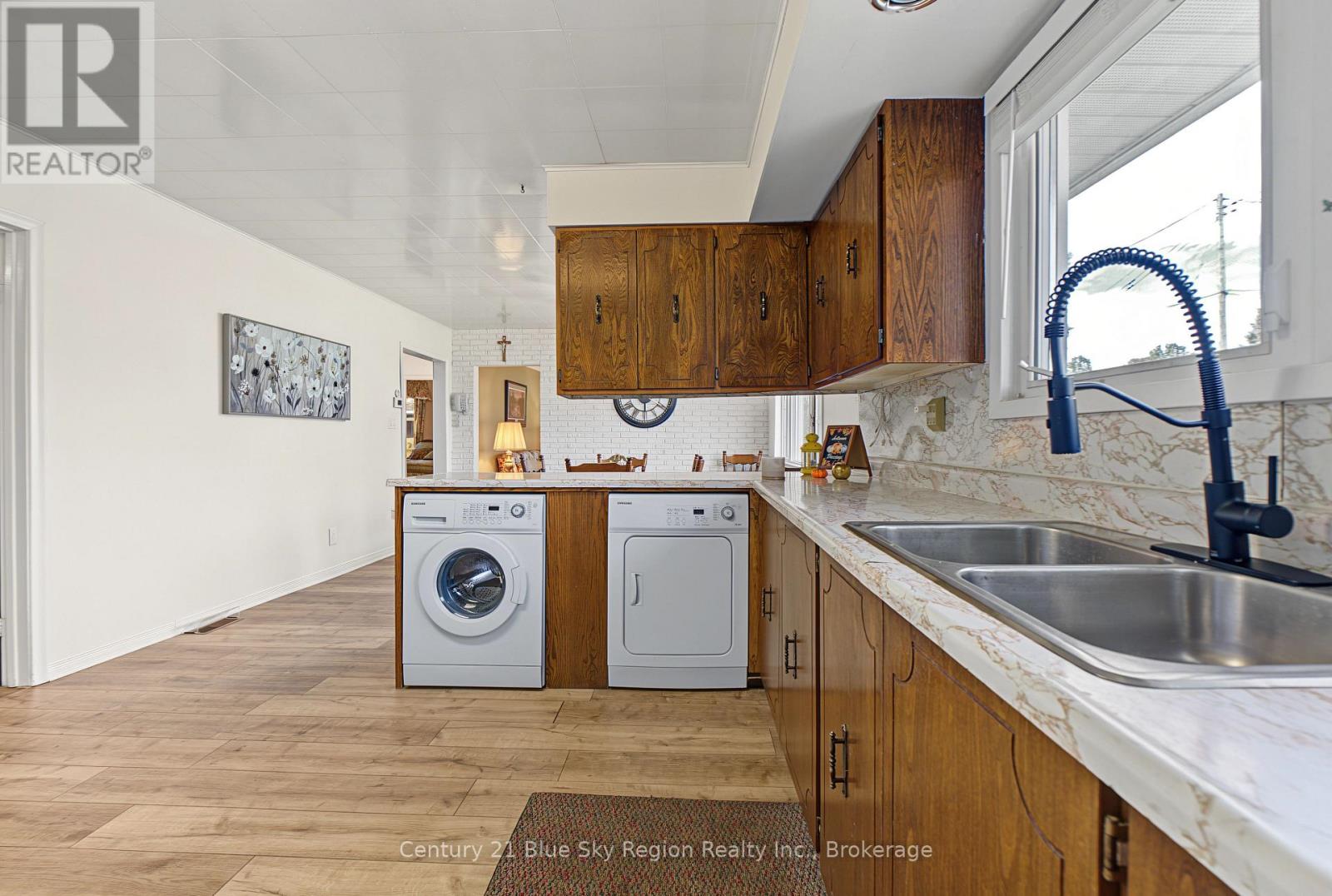 608 Drive-In Road, West Nipissing (Sturgeon Falls), Ontario  P2B 2R2 - Photo 6 - X13801540