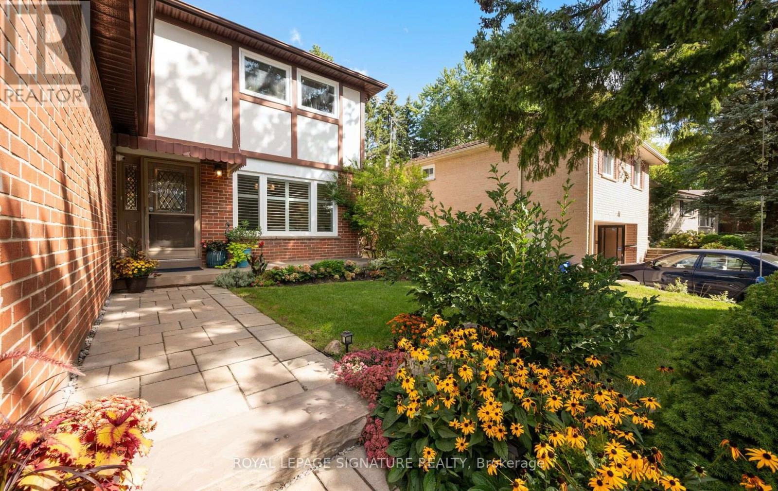 42 Shieldmark Crescent, Markham, Ontario  L3T 3T5 - Photo 2 - N13801680