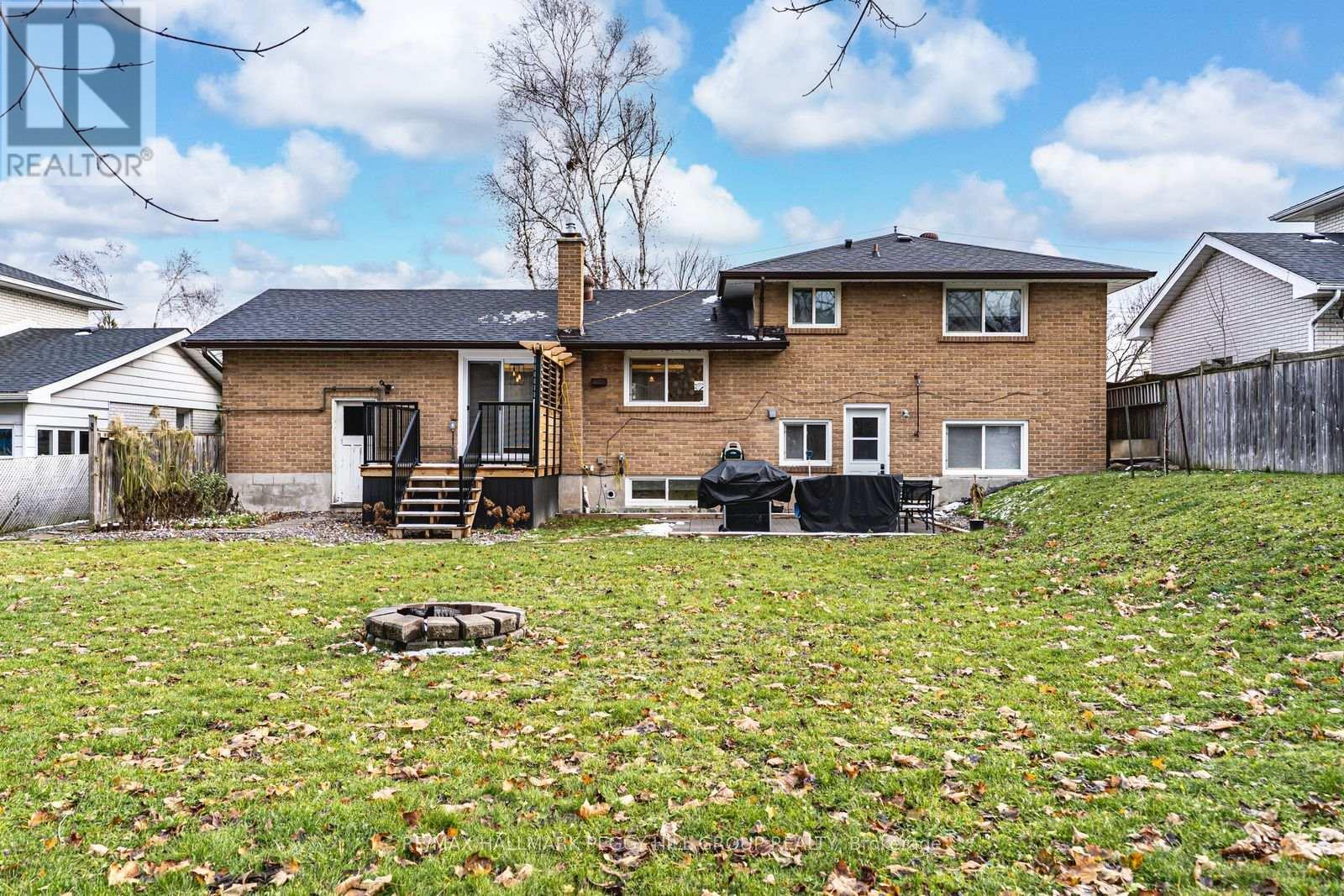 Upper - 20 Ottaway Avenue, Barrie, Ontario  L4M 2W7 - Photo 21 - S13801656