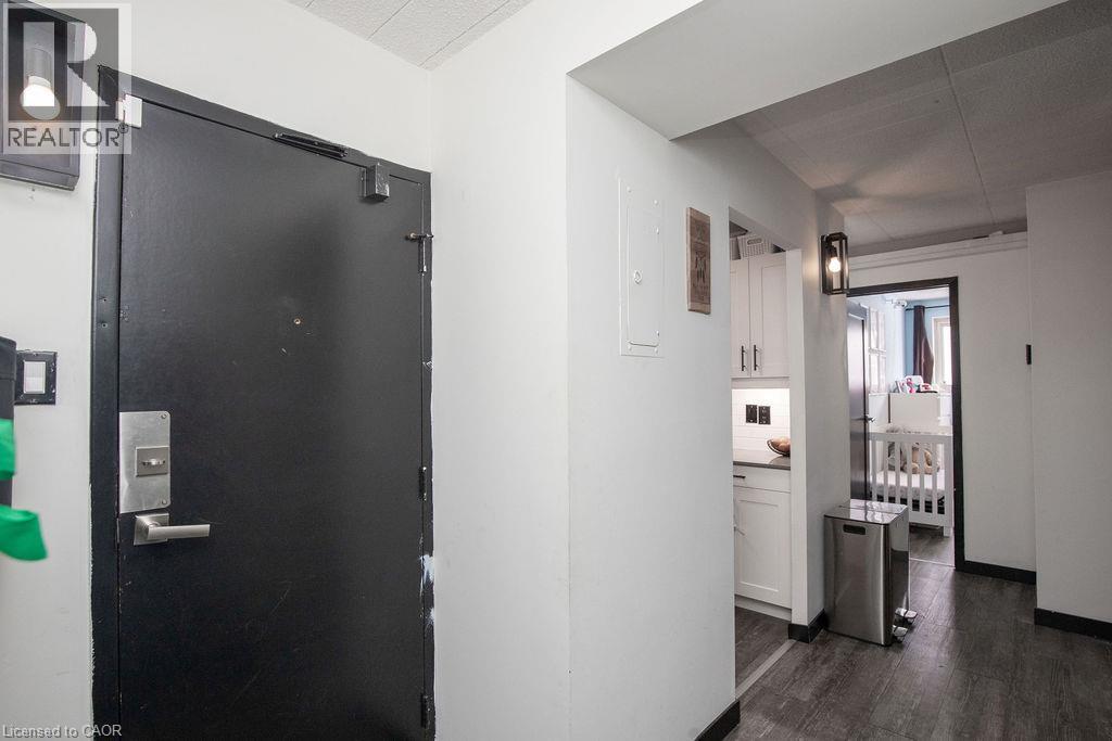 71 Vanier Drive Unit# 110, Kitchener, Ontario N2C 1J4 - Photo 4 - 40857539
