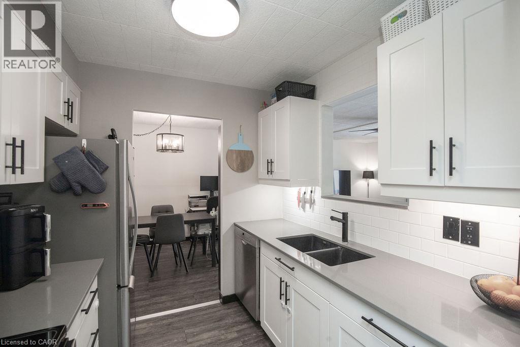 71 Vanier Drive Unit# 110, Kitchener, Ontario N2C 1J4 - Photo 7 - 40857539