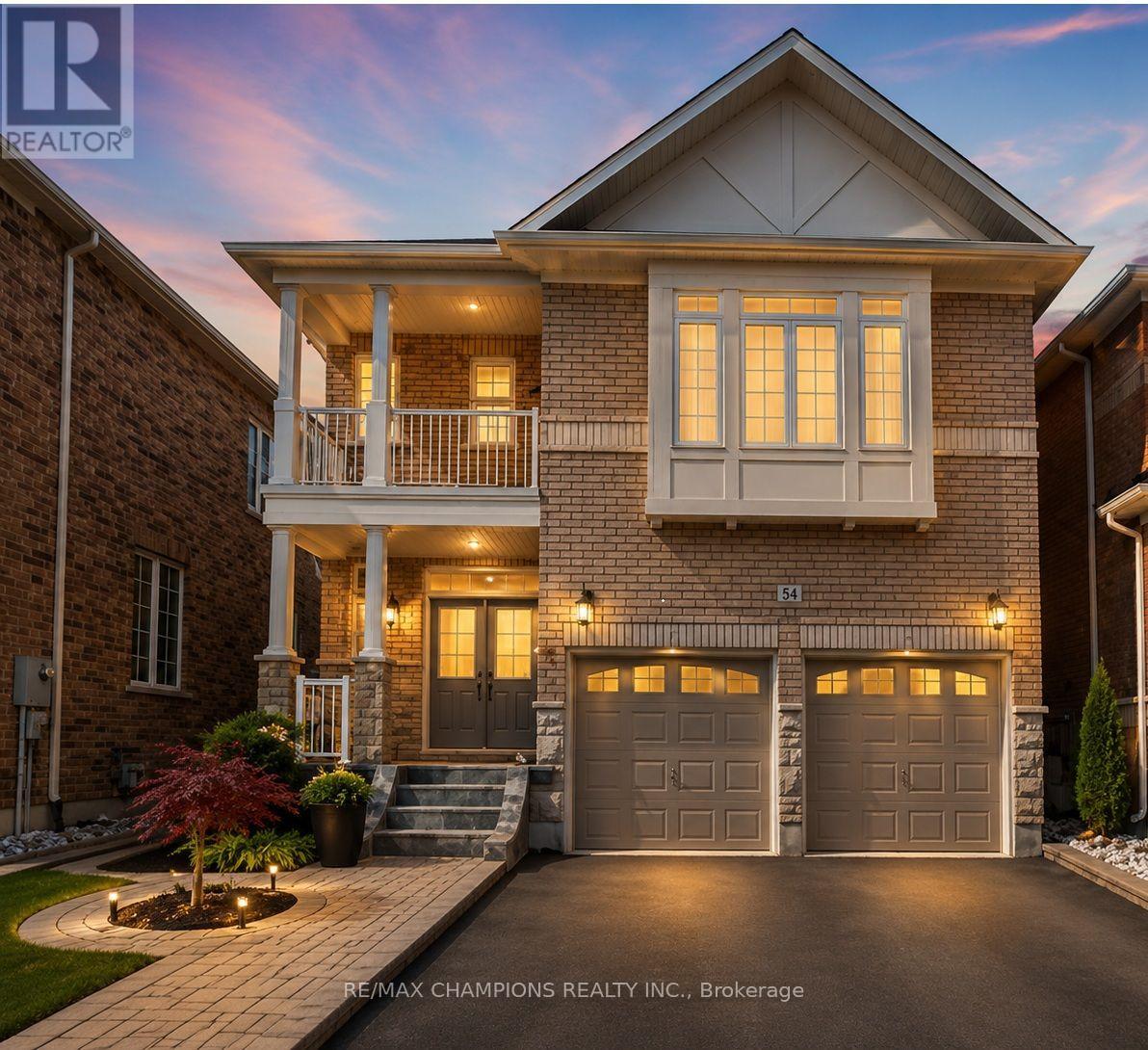 6 TENNANT DRIVE, Brampton, Ontario