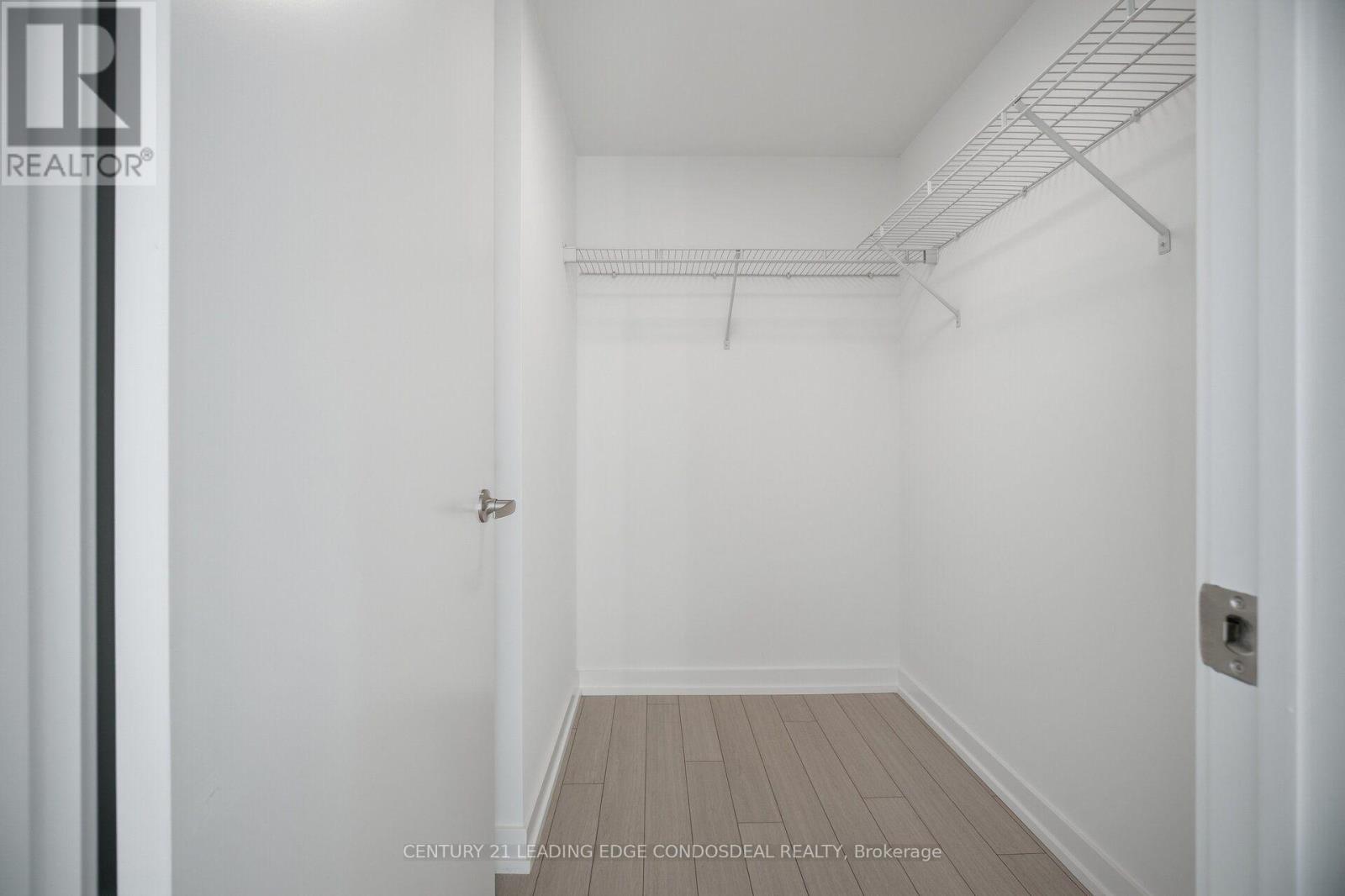 1605 - 4010 Eglinton Avenue W, Toronto, Ontario  M9A 0G5 - Photo 29 - W13801616