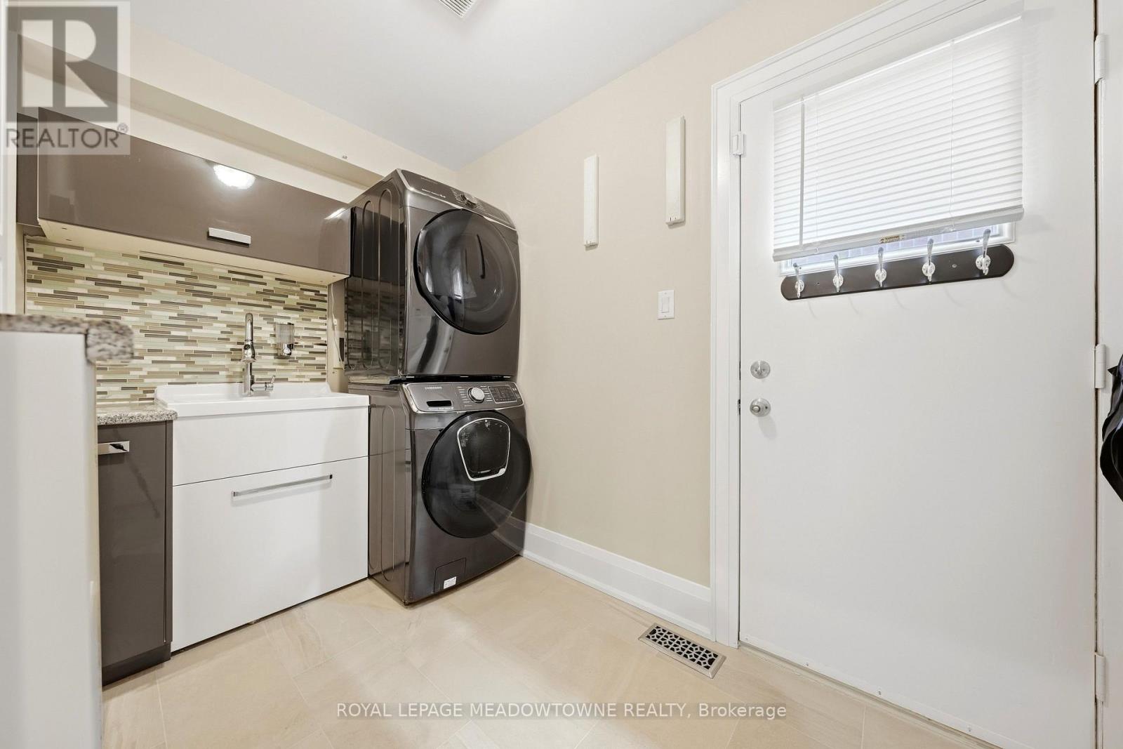 46 Chester Crescent, Halton Hills, Ontario  L7G 5W5 - Photo 21 - W13801620