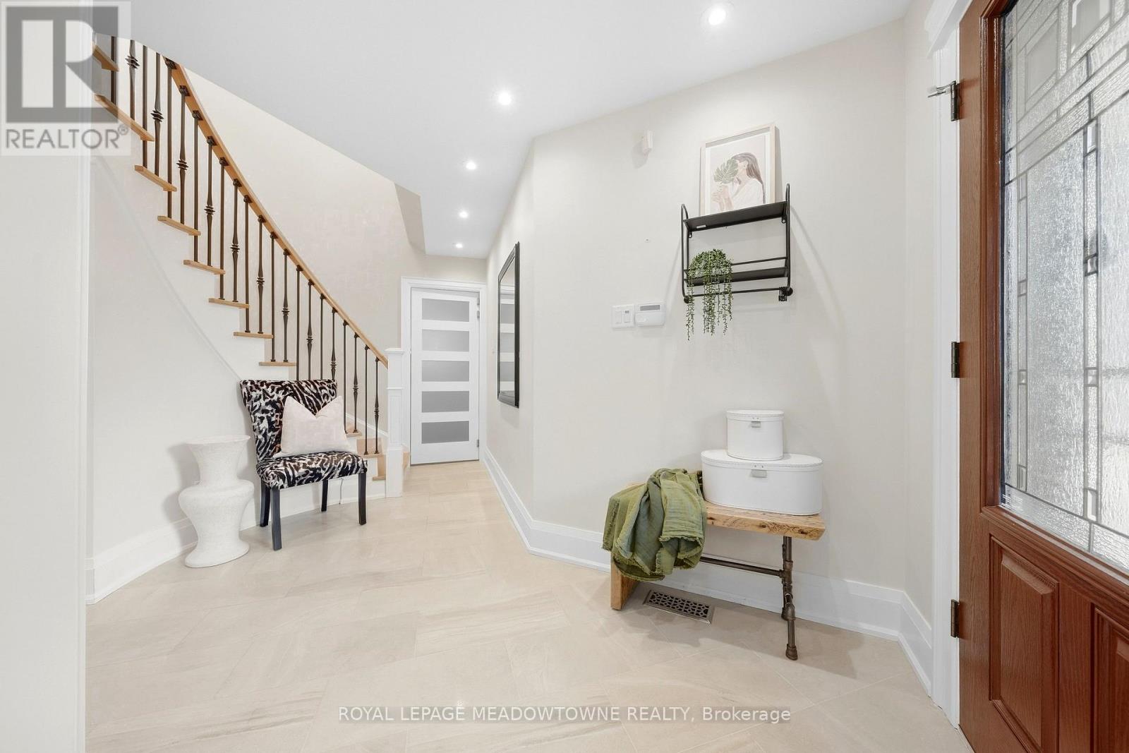 46 Chester Crescent, Halton Hills, Ontario  L7G 5W5 - Photo 6 - W13801620