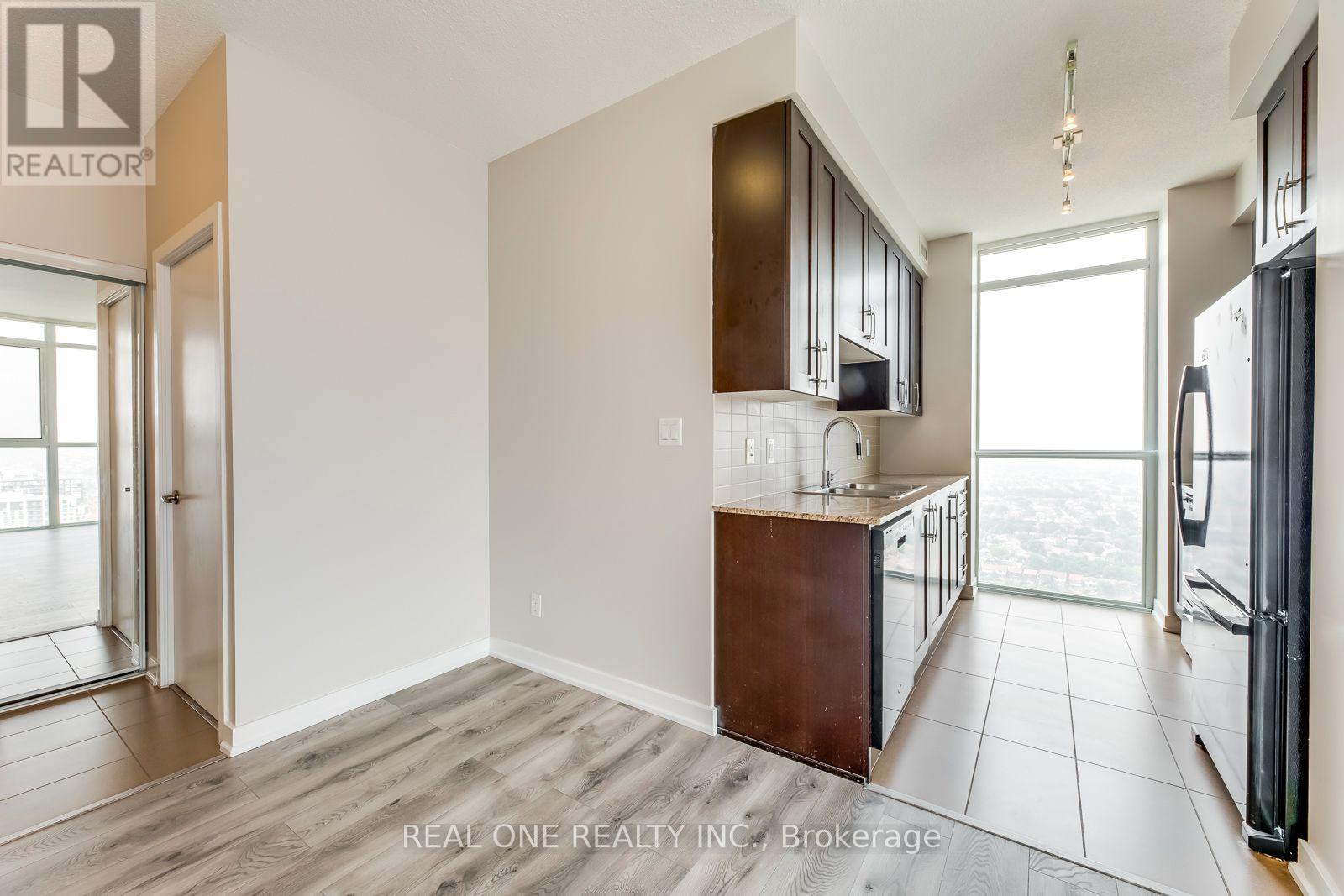 3607 - 4070 Confederation Parkway, Mississauga, Ontario  L5B 0E9 - Photo 16 - W13801622