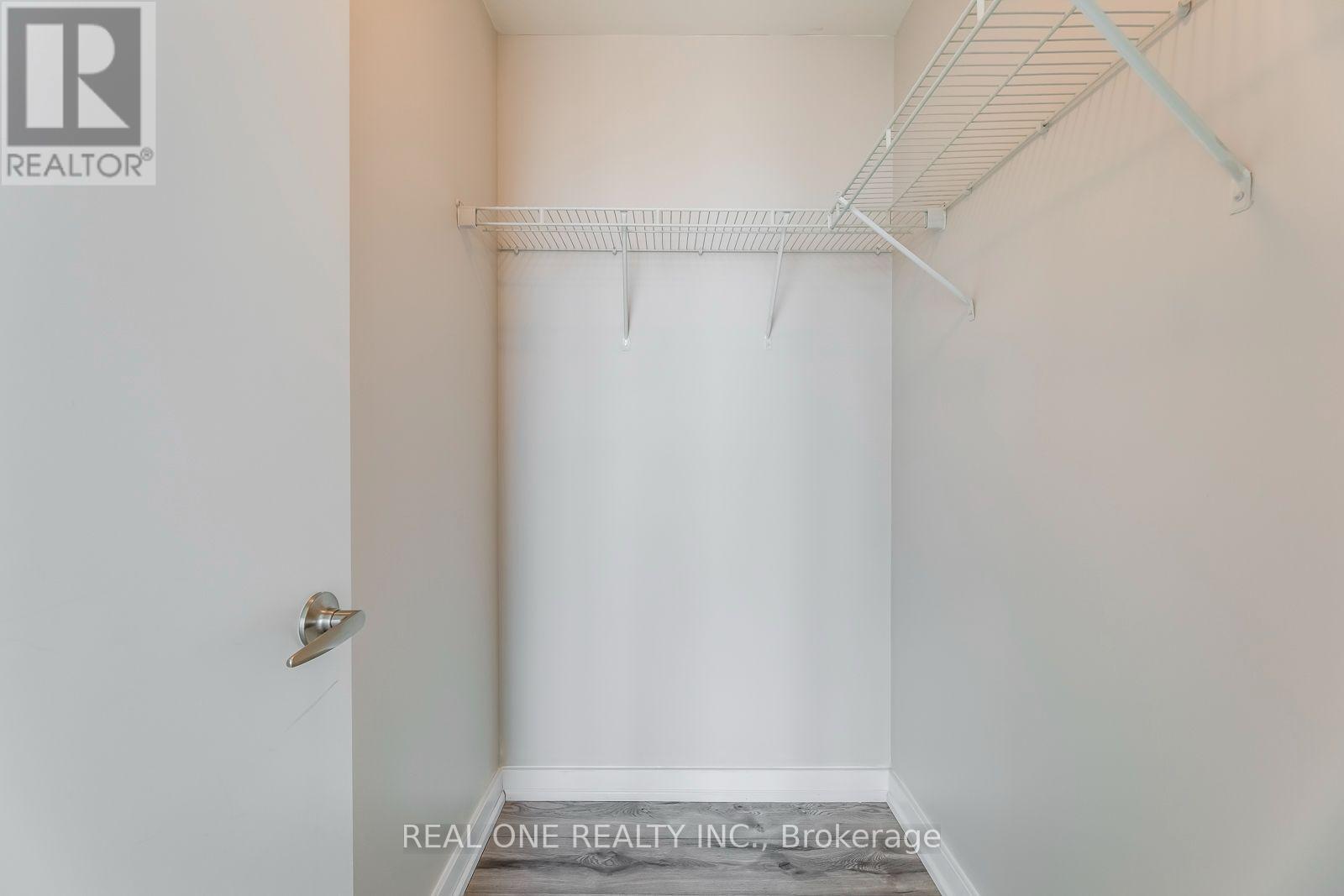3607 - 4070 Confederation Parkway, Mississauga, Ontario  L5B 0E9 - Photo 23 - W13801622