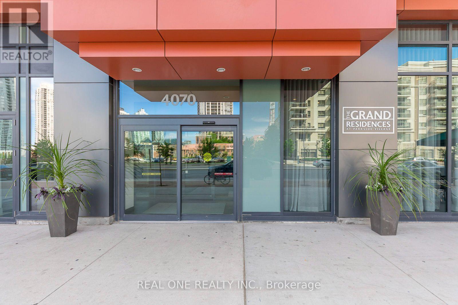 3607 - 4070 Confederation Parkway, Mississauga, Ontario  L5B 0E9 - Photo 3 - W13801622
