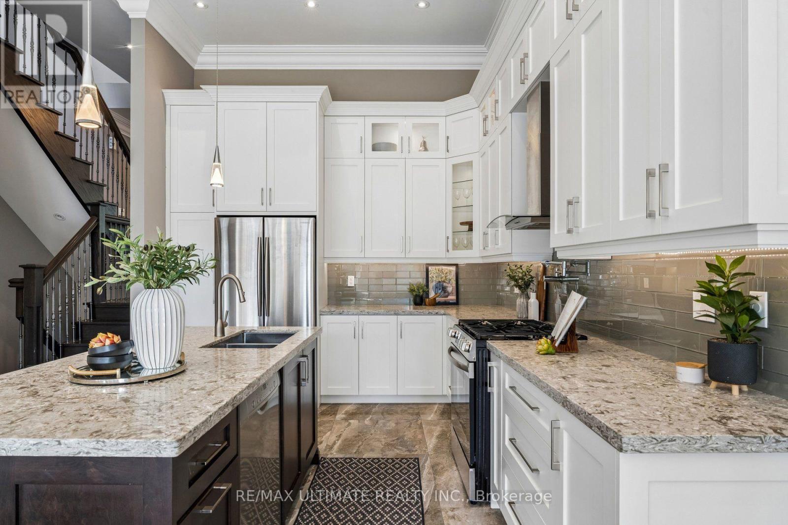 218 Delta Street, Toronto, Ontario  M8W 4E6 - Photo 18 - W13801672