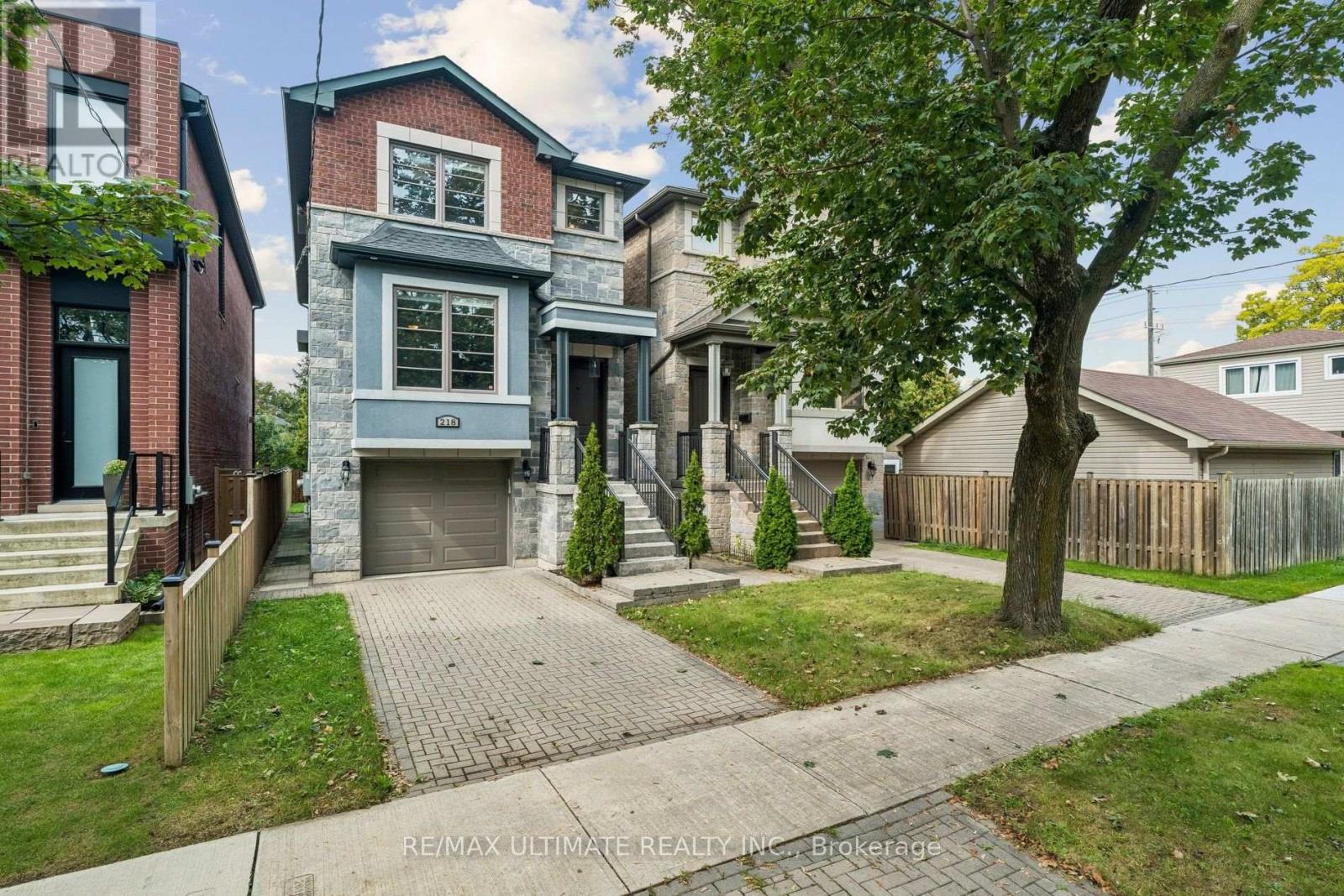218 Delta Street, Toronto, Ontario  M8W 4E6 - Photo 2 - W13801672