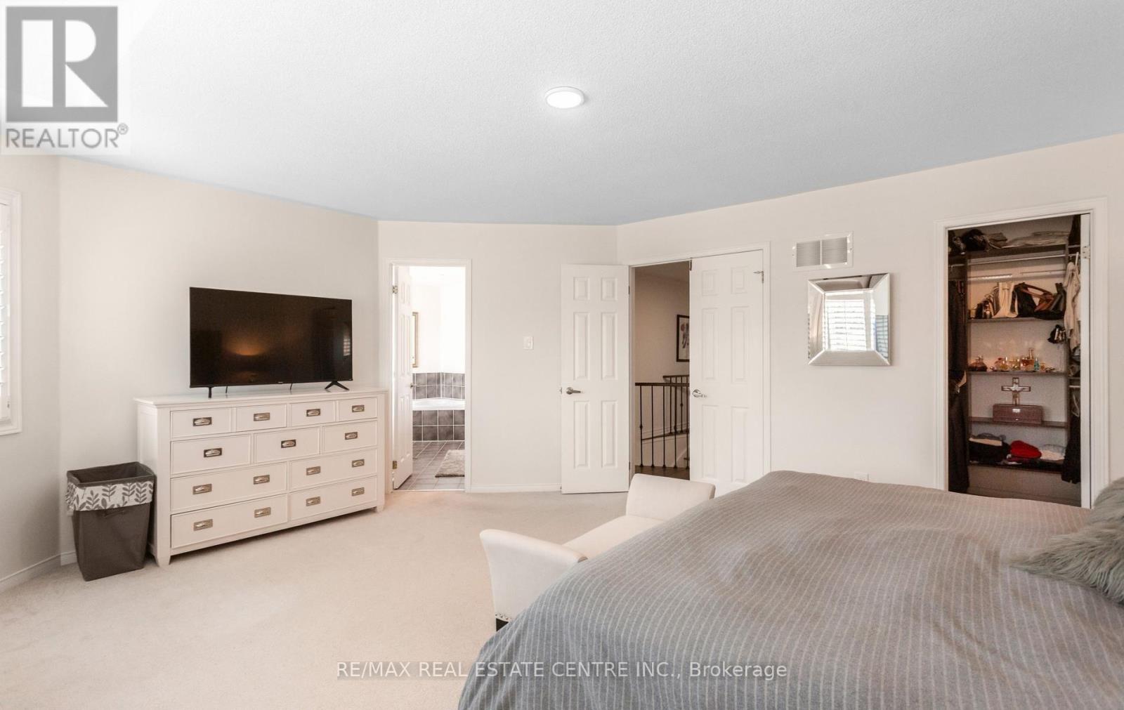 40 Hepburn Crescent N, Halton Hills, Ontario  L7G 5P8 - Photo 21 - W13801674