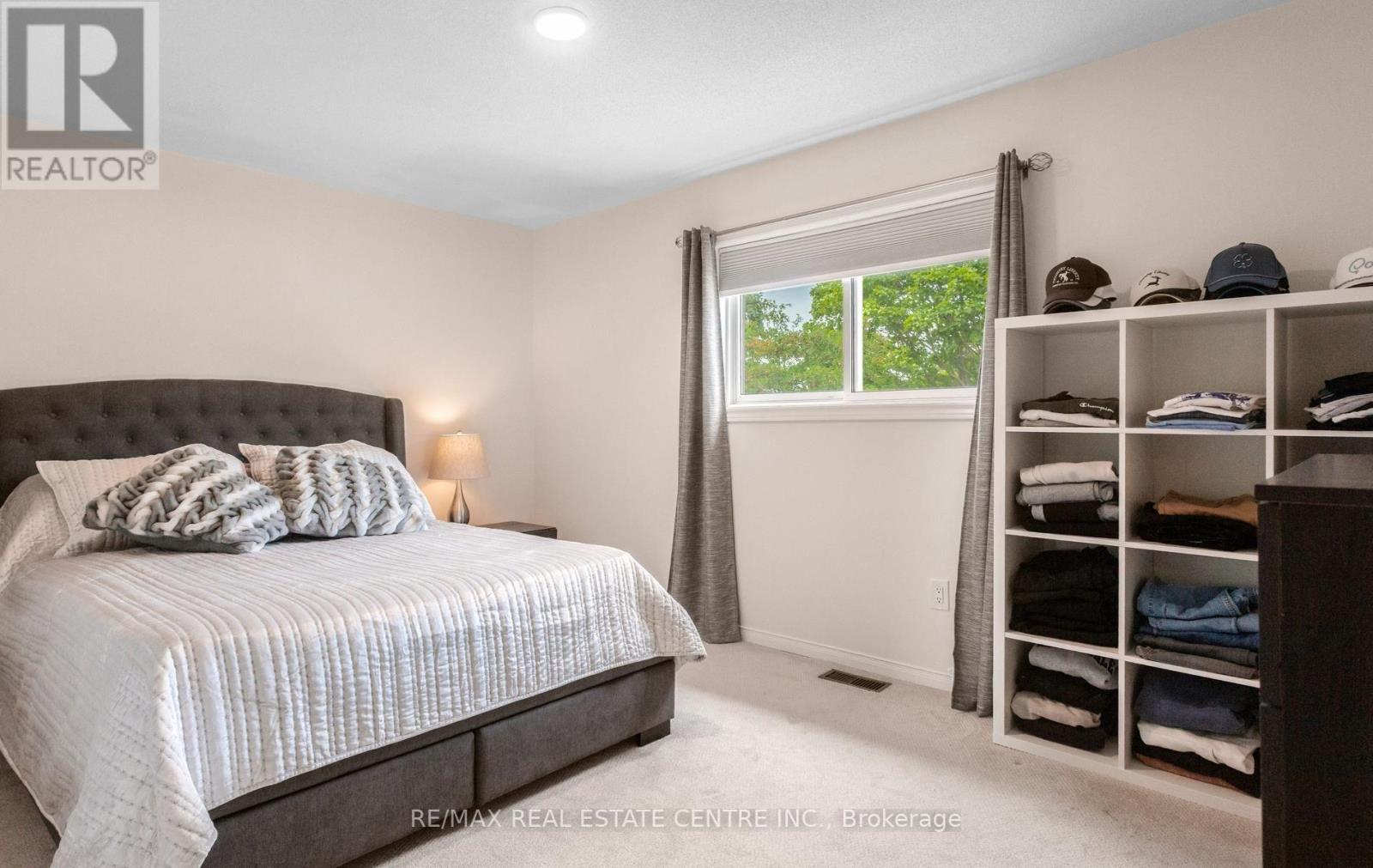 40 Hepburn Crescent N, Halton Hills, Ontario  L7G 5P8 - Photo 30 - W13801674