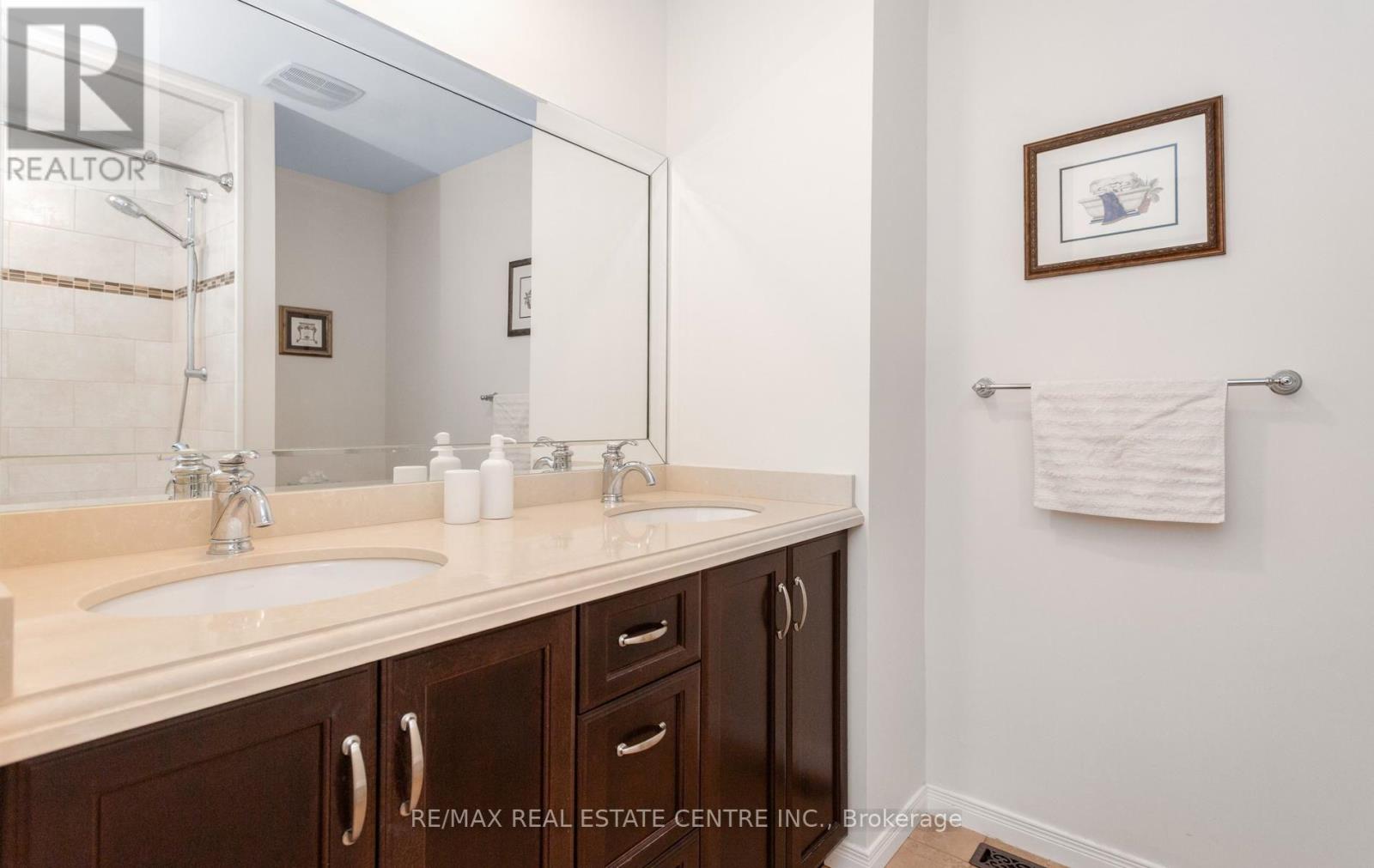 40 Hepburn Crescent N, Halton Hills, Ontario  L7G 5P8 - Photo 31 - W13801674