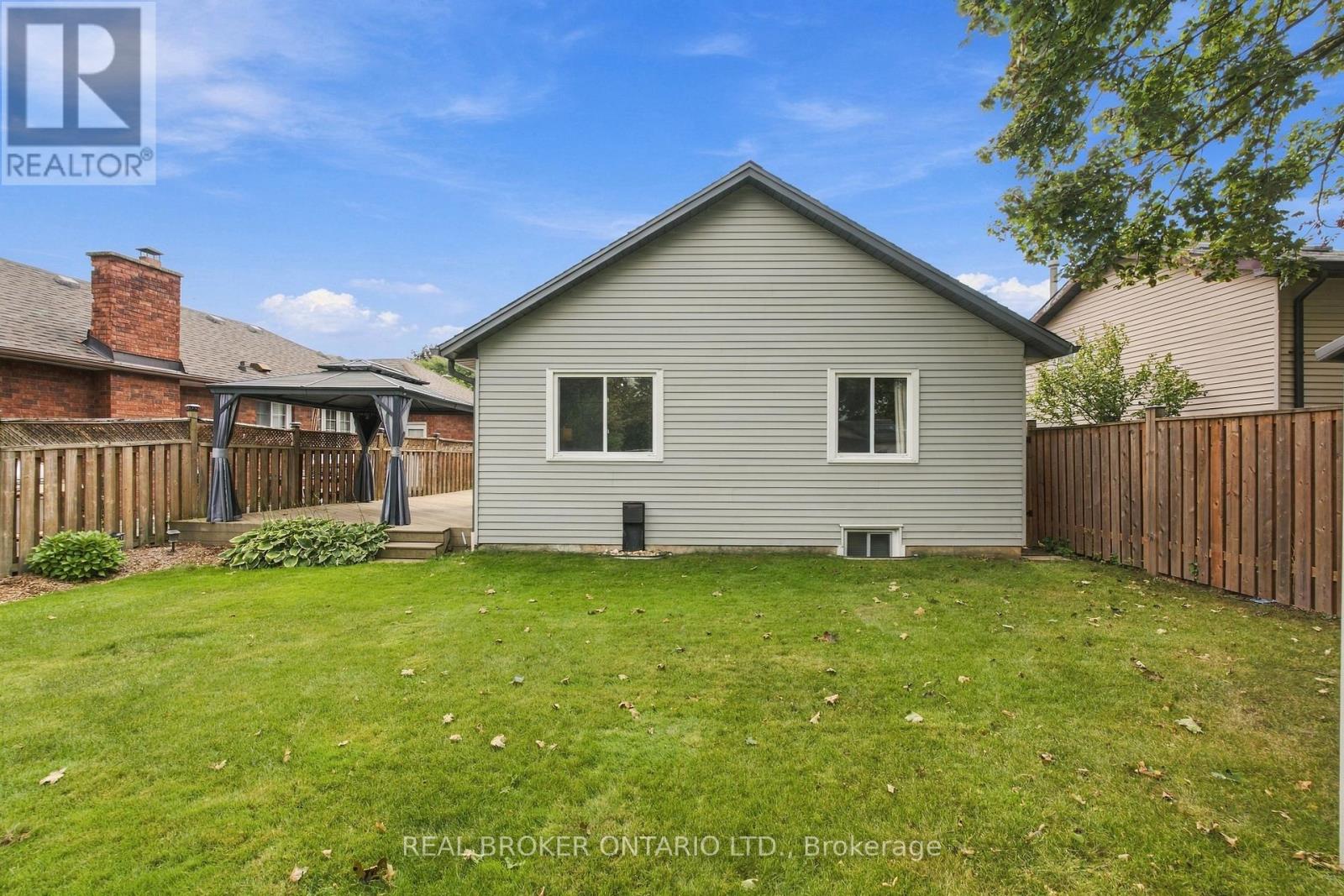 1249 Thorpe Road, Burlington, Ontario  L7S 2C9 - Photo 33 - W13801686