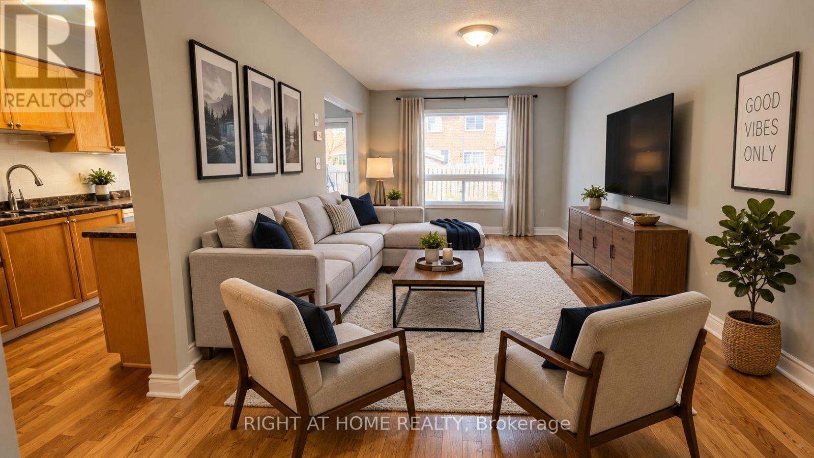 140 Sydenham Wells Road, Barrie, Ontario  L4M 6T3 - Photo 4 - S13736374