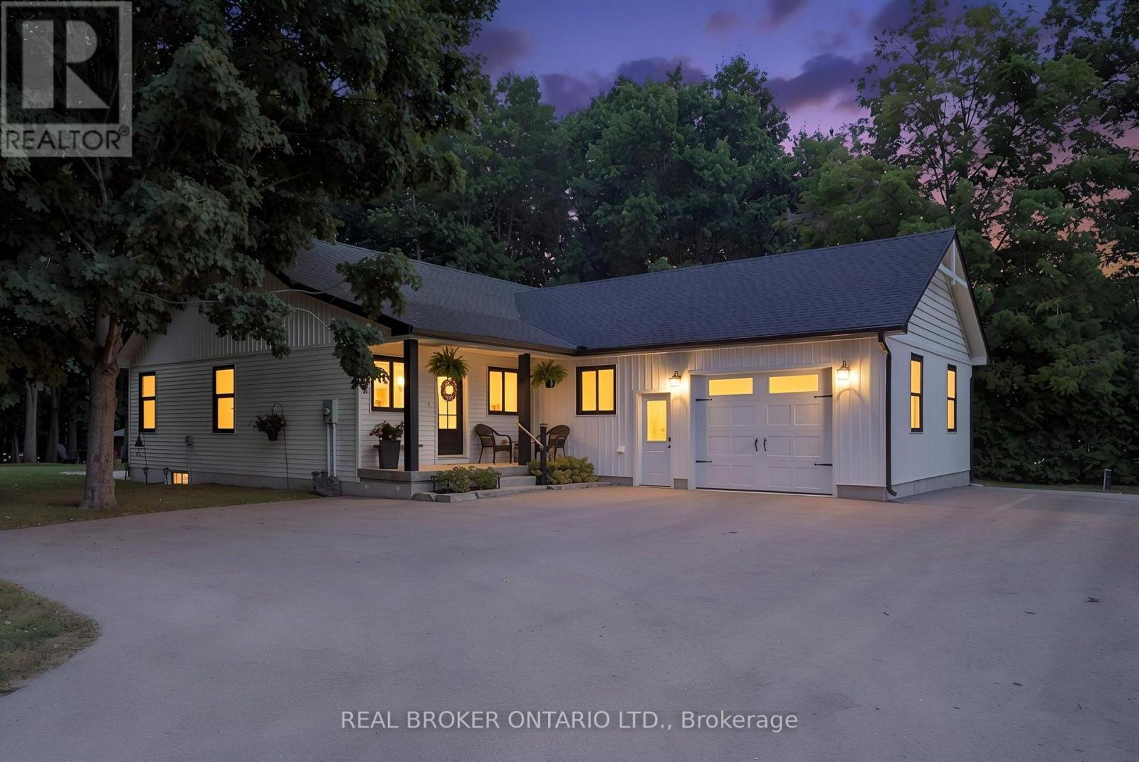 22 Milne Street, Norfolk, Ontario  N0E 1X0 - Photo 1 - X13801564