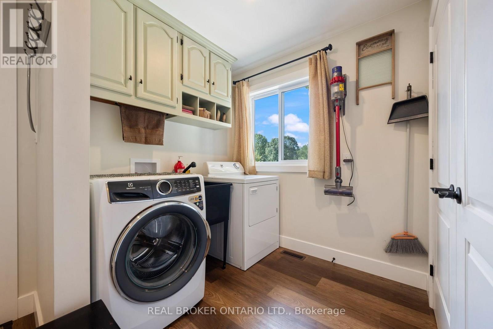 22 Milne Street, Norfolk, Ontario  N0E 1X0 - Photo 21 - X13801564