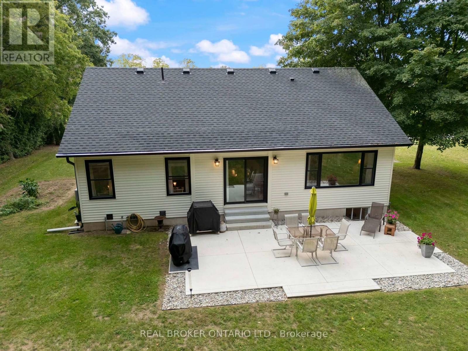 22 Milne Street, Norfolk, Ontario  N0E 1X0 - Photo 31 - X13801564